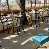 Hotel Tritone