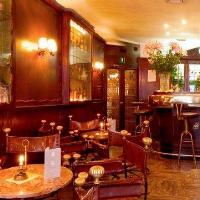 Hotel Saturnia & International