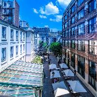 Les Jardins du Marais Hotel